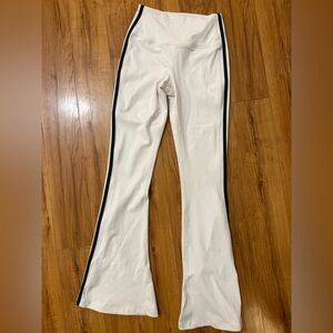 Splits 59 flare leggings